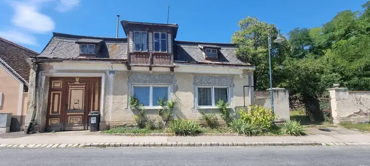 Grundstück mit Geschichte – 4.369 m² mit Altbestand für Ihre Visionen in 2051 Platt