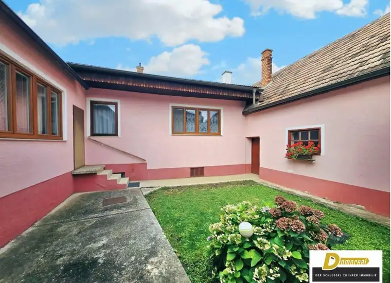 120 m² Wohnfläche, 4 Zimmer &amp; viel Stauraum – Wohnen auf einer Ebene mit Innenhof, Garten, Nebengebäude und Garage