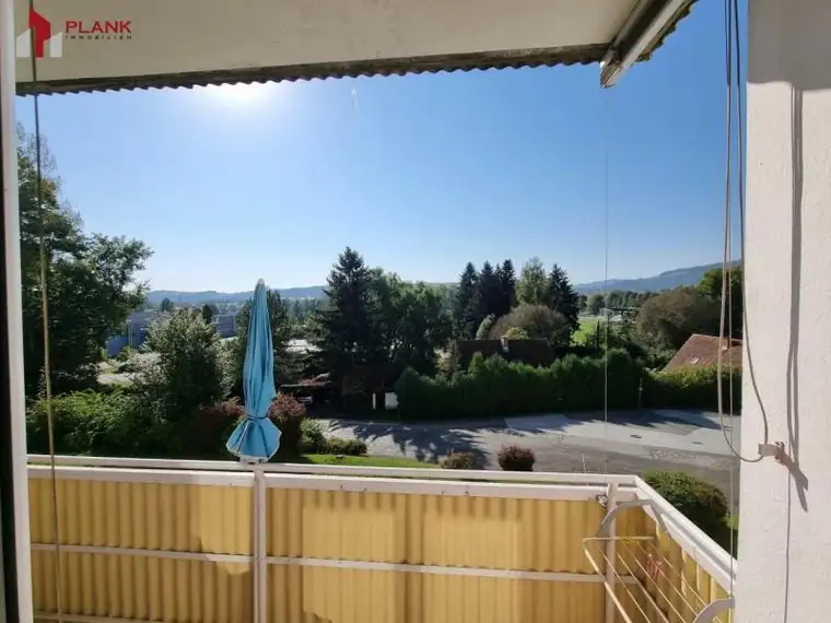 Barrierefreie, sanierte 2-Zimmer-Wohnung mit Südbalkon &amp; Carport | Norbert-Ehrlich-Siedlung, Deutschlandsberg!