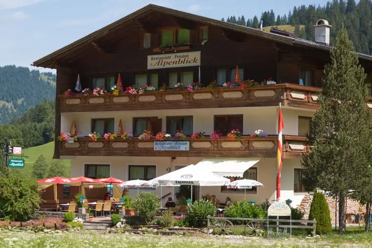Alpenblick Superior ** Restaurant/Pension in Schattwald zu verkaufen
