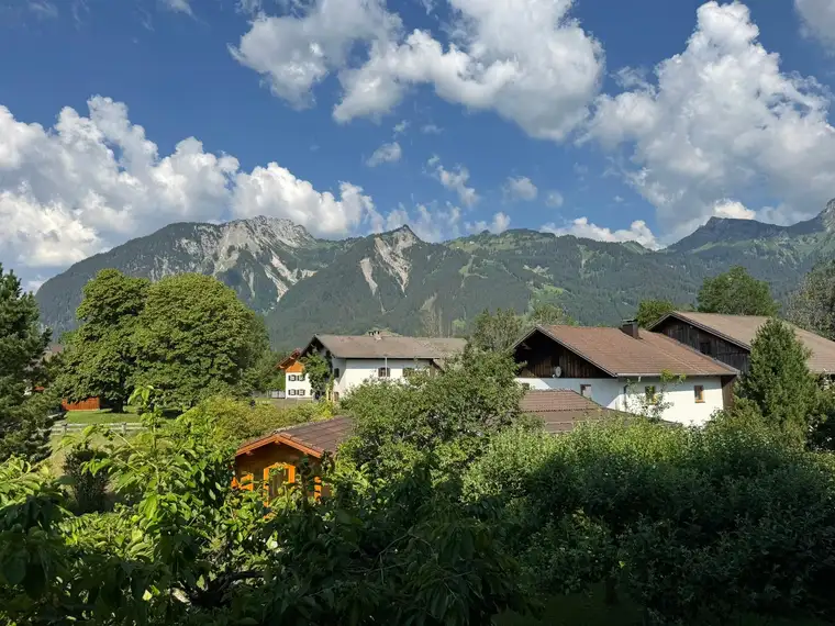 "Jeden Tag ein Blick in die Berge" - Einfamilienhaus in Ehenbichl zu verkaufen