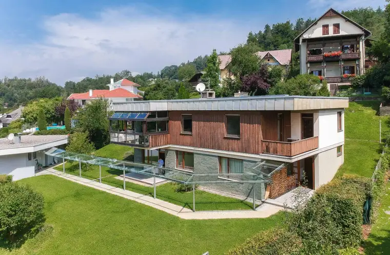 „Architektenseeblickvilla“ mit separatem Appartement in Krumpendorf am Wörthersee