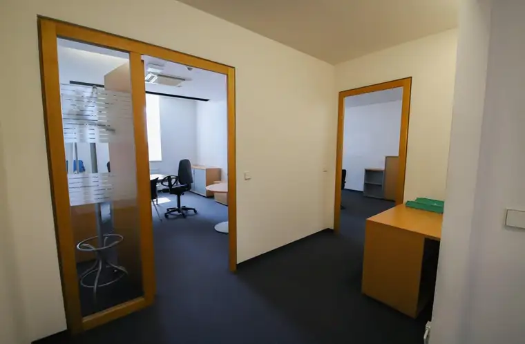 Ausgestattete Büro-/Kanzleifläche in 1A Innenstadtlage von Klagenfurt