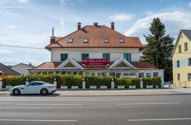 *** Entwicklungspotential *** Wohn- und Geschäftshaus mit Erweiterungsoption