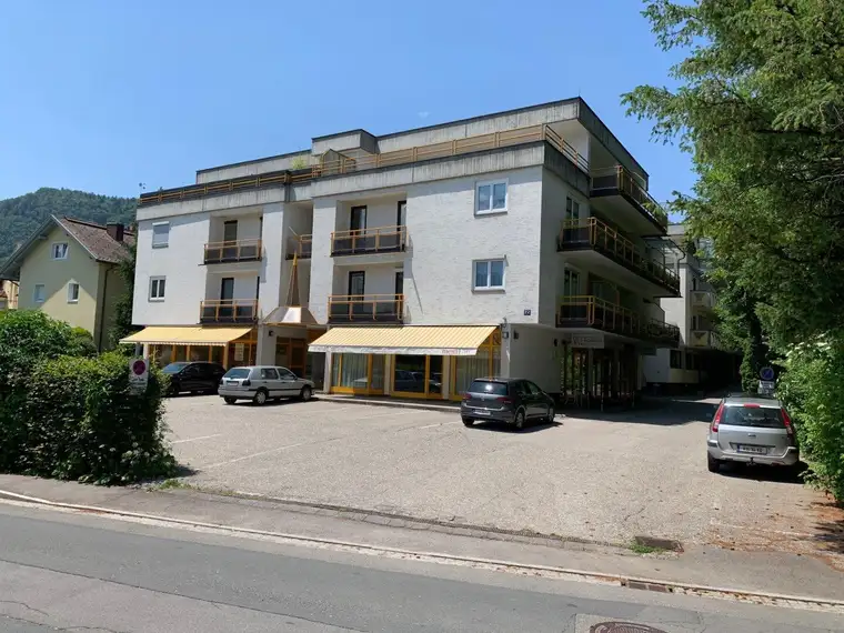 GEMÜTLICHE 2-ZIMMER MIETWOHNUNG IN VILLACH-WARMBAD - MÖBLIERT, 2 BALKONE, GARAGE
