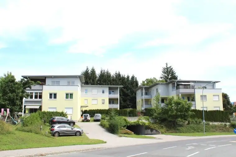 CHARMANTE GARTENWOHNUNG IN VILLACH - IHR KLEINES GRUENES REFUGIUM
