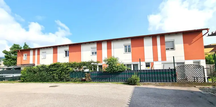 ALTHOFEN CITY - EXKLUSIVE MAISONETTENWOHUNG MIT GARTEN UND TIEFGARAGE