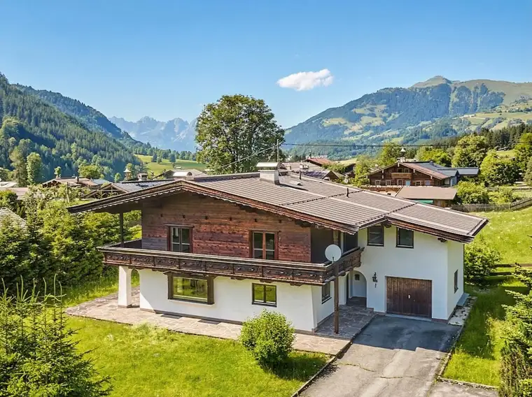 Charmantes Landhaus mit großzügigem Freizeitwohnsitz