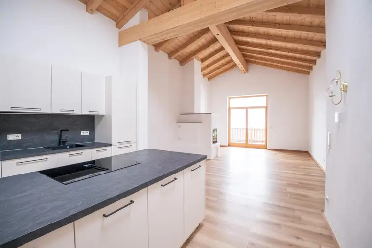 Dachgeschosswohnung auf der Sonnseite