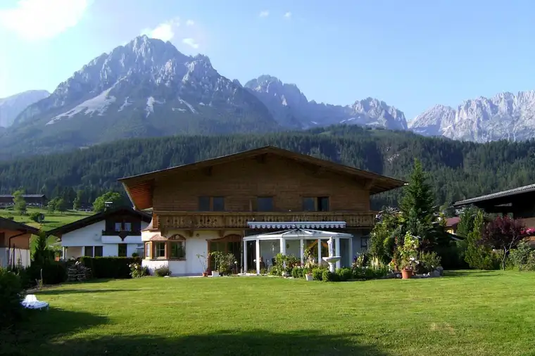 Wohnung direkt am Golfplatz im 1 OG