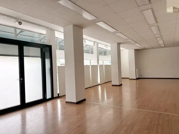 Attraktives Zinshaus mit Gewerbefläche und Wohnmöglichkeit in bester Lage!