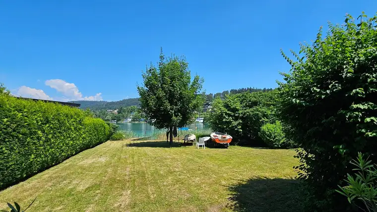 Traumhafte Seeliegenschaft in der Angererbucht, direkt am Wörthersee