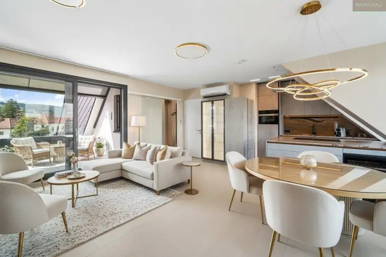 Hochwertiges 2-Zimmer-Penthouse mit Terrasse in Toplage