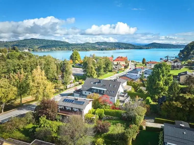 Außergewöhnliches Seeblick-Penthouse am Wörthersee