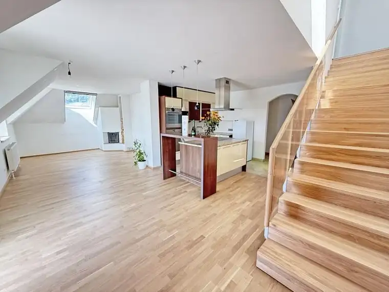 Großzügige Seewohnung mit privatem Seezugang am St.Leonharder See