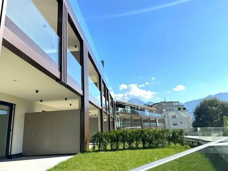 Penthouse-Idylle in direkter Seelage