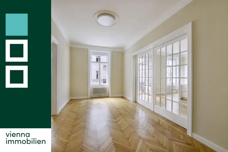 Stilaltbau mit Balkon und hochwertiger Ausstattung