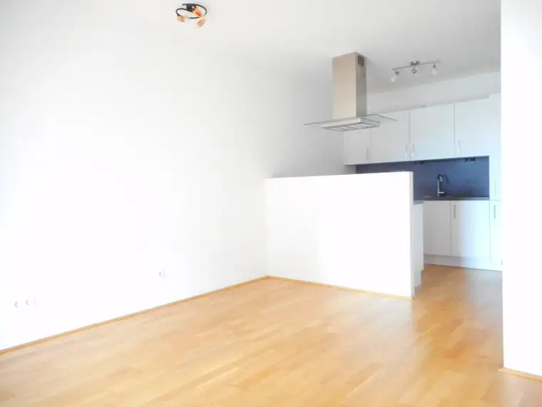 Q5 am PARK 8./letztes OG großartige 2ZI mit 8m² Ost/ Balkon