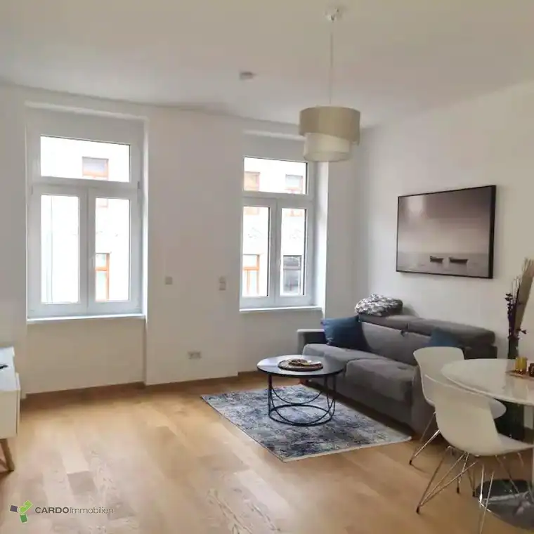 2 Zimmer Altbauwohnung im revitalisiertem Altbau - Kurzzeitvermietung geeignet