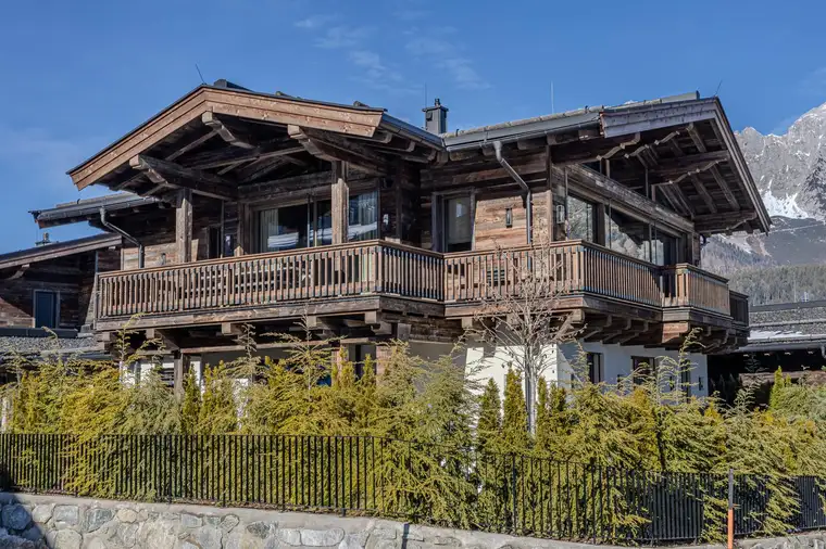 Ski-in/Ski-out Chalet in Going am Wilden Kaiser