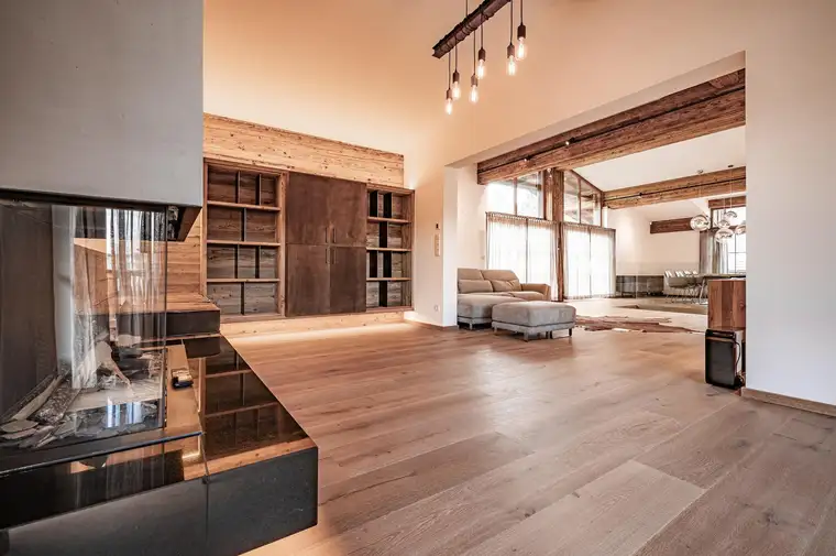 Cum Laude Immobilia GmbH