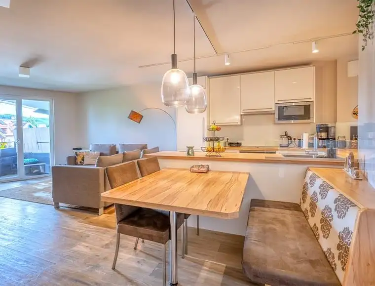 Modern geschnittene 3 Zimmer Wohnung