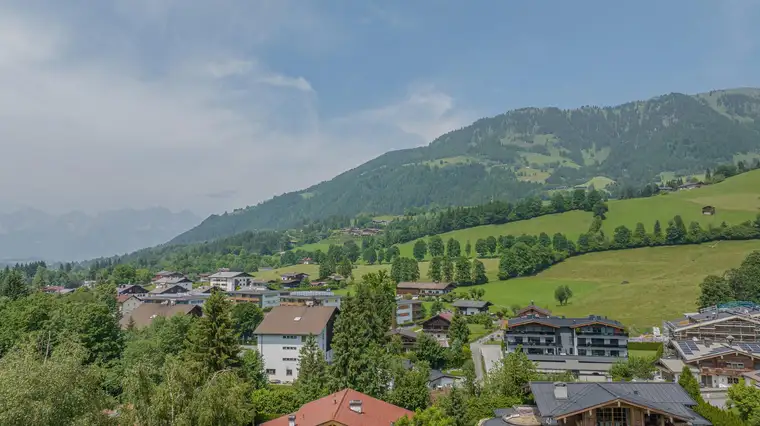 Erschlossenes Baugrundstück, sonnige und ruhige Lage in Kitzbühel