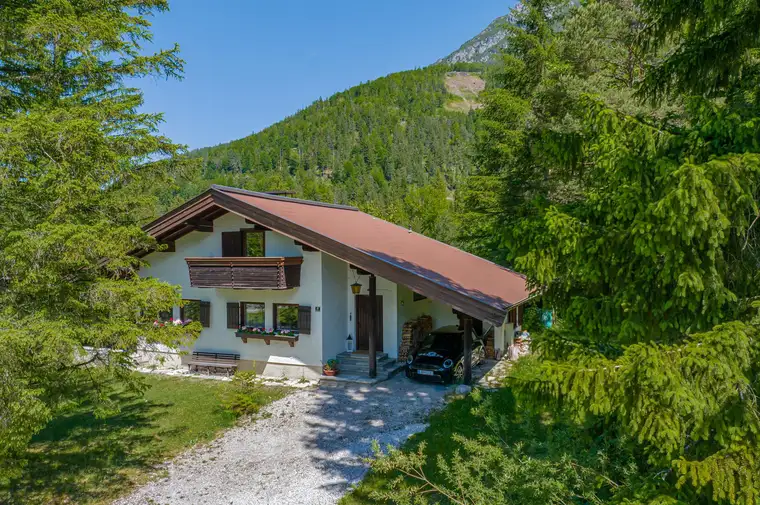 Bestandshaus mit Freizeitwohnsitz in idyllischer Ruhelage