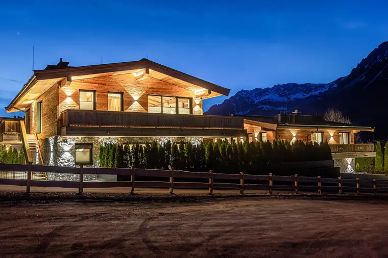 Design Chalet an der Skipiste in Going