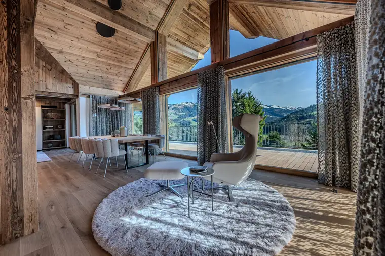 Penthouse Deluxe