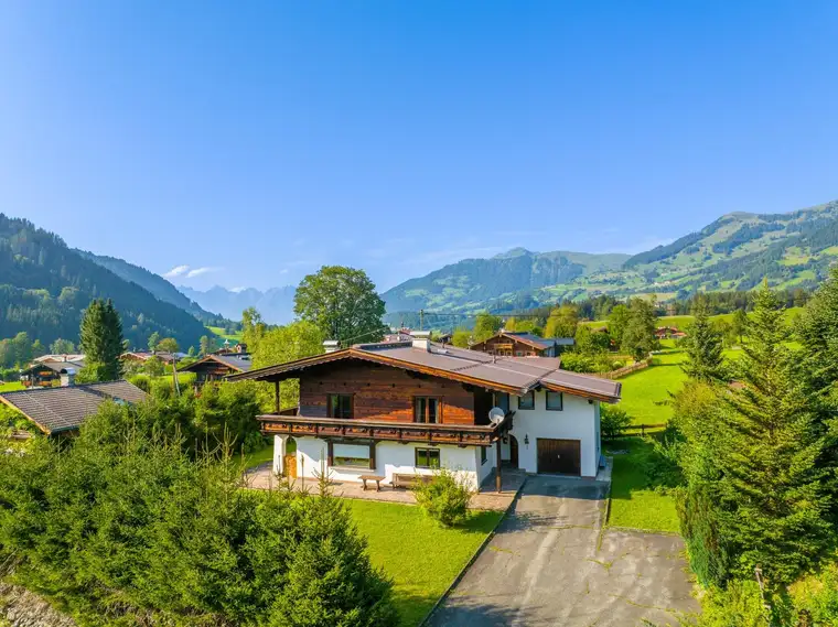 Charmantes Landhaus mit Freizeitwohnsitz in Aurach bei Kitzbühel