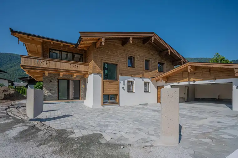 Landhaus Chalet in prachtvoller Lage von St. Ullrich