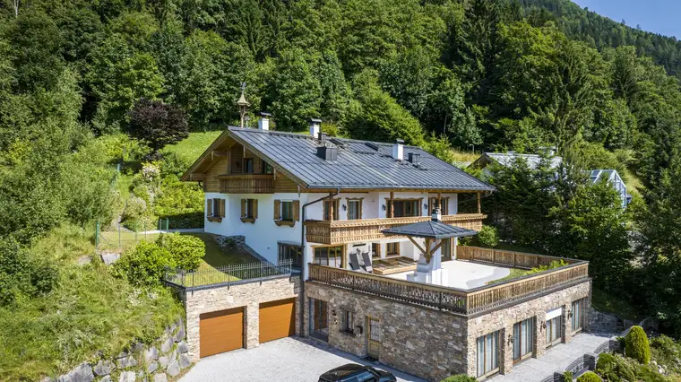 Stilvolles Landhausjuwel mit Panorama über den Zeller See
