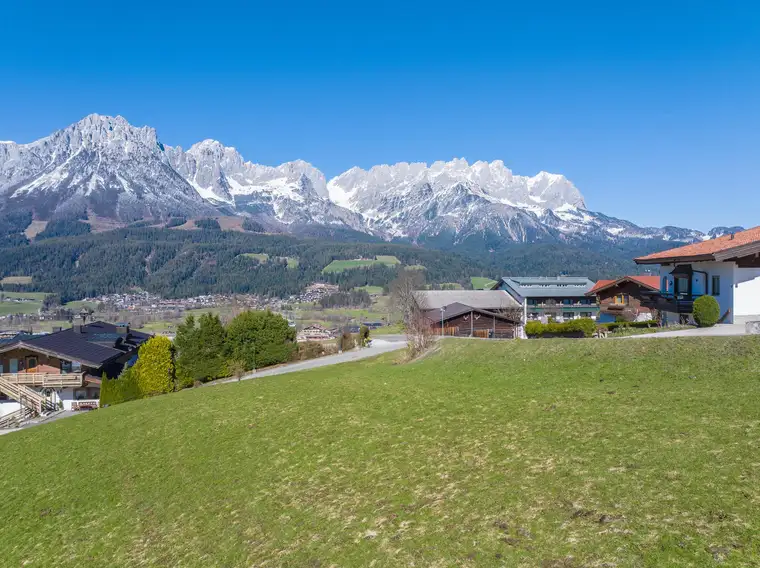 SKI IN / SKI OUT Premium Grundstück mit unverbaubaren Kaiserblick in Ellmau