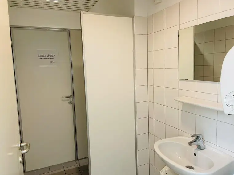 Start-Up-Büro - nahe Flughafen / Autobahn - Wals/Himmelreich