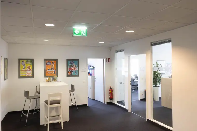 klimatisiertes Büro - top Parkmöglichkeit &amp; Infrastruktur - Alpenstraße