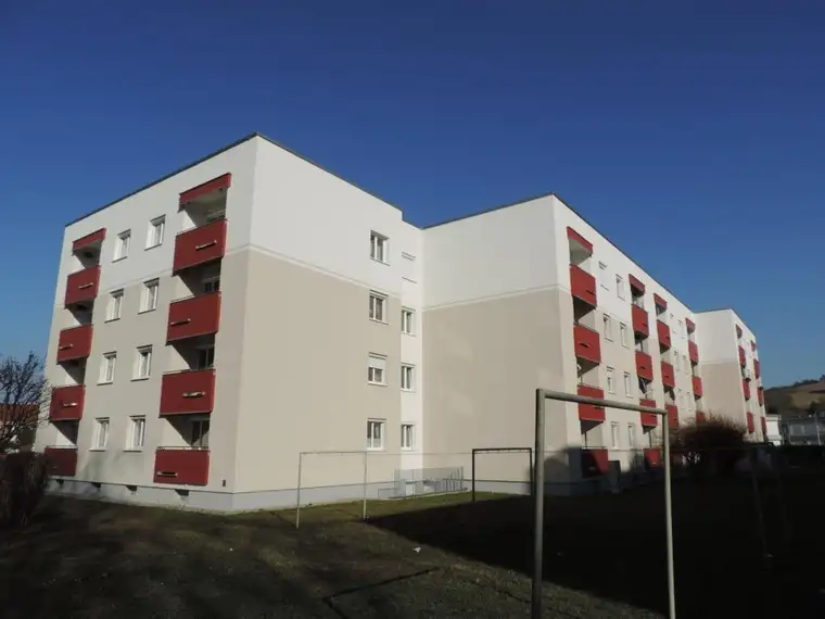 Gemütliche 3-Zimmer-Wohnung mit Balkon – sofort bezugsbereit