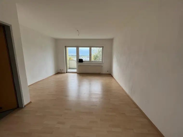3-Zimmer-Wohnung mit Loggia in Enns – Ihr neues Zuhause wartet auf Sie!