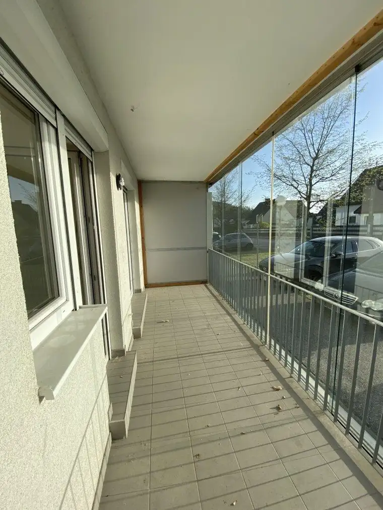Moderne Erdgeschosswohnung mit Loggia &amp; Terrasse in idyllischem Luftenberg - 59m² für nur 702,41 € Miete! PROVISIONSFREI!!!