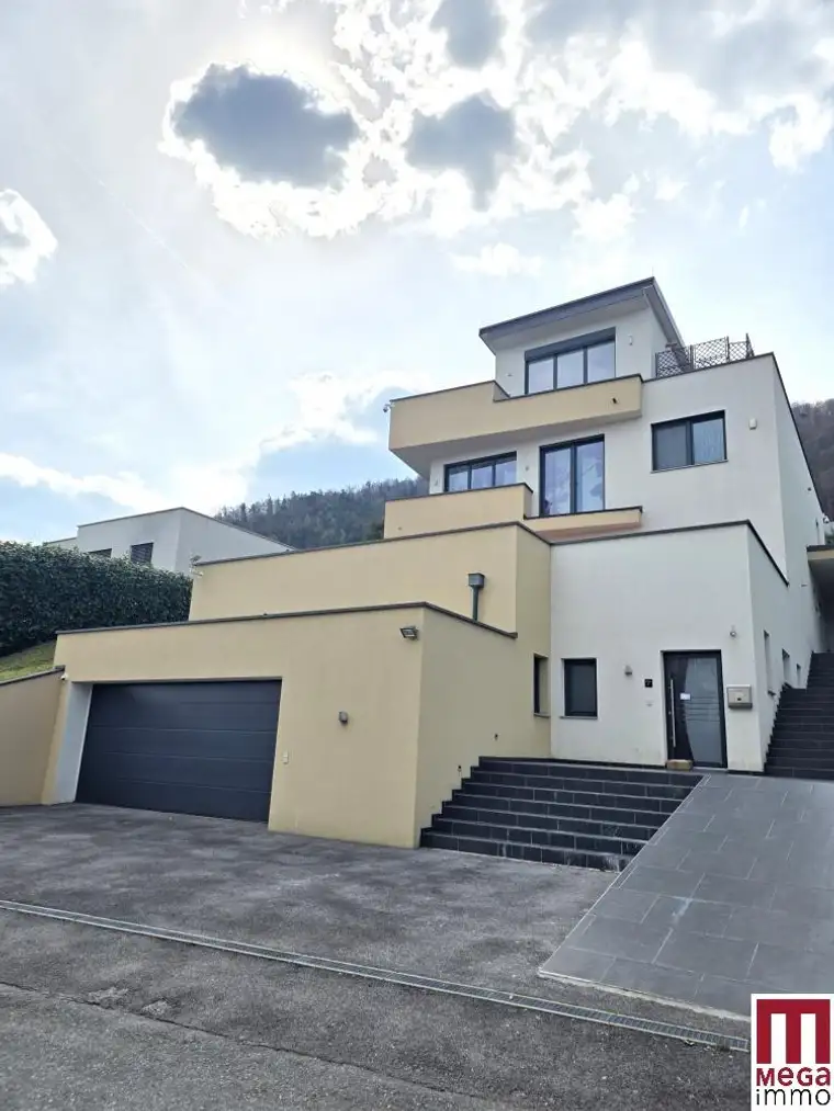 Moderne Villa in ruhiger Grünlage im Nordwesten von Graz