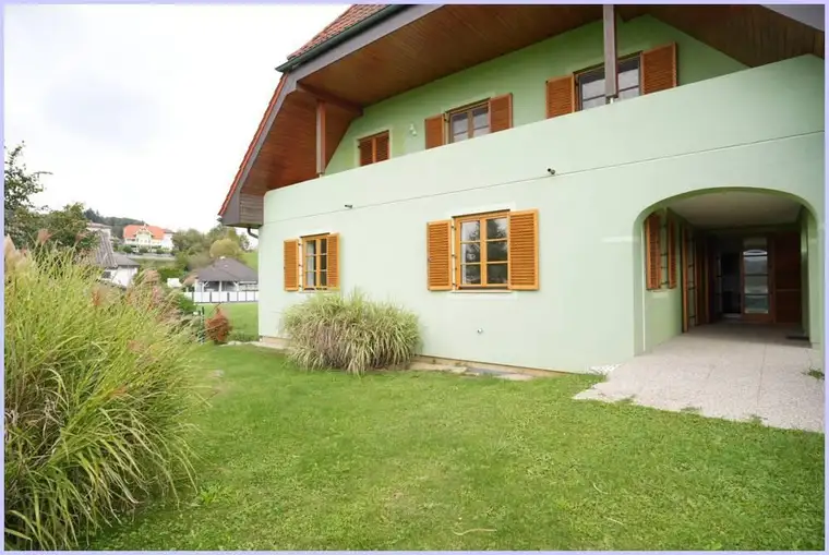 Schöne Gartenwohnung zu mieten. 73m² ruhige Lage / Bad Gleichenberg.1 WZ, 1 SZ, Keller, Parkplatz.