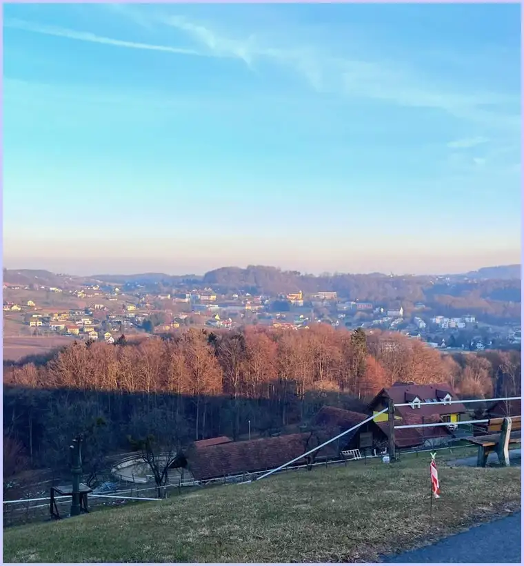 ...wo andere Urlaub machen **Ferienhaus/ Wohnhaus mit wunderschöner Aussicht.
