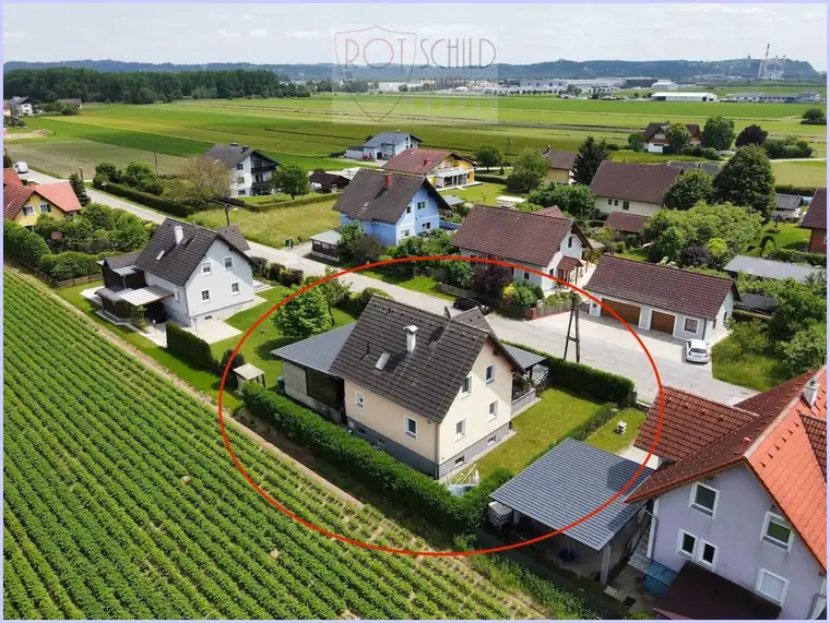 Top gepflegtes Einfamilienhaus nähe Wundschuh. 3 SZ, Wfl 90m2 + Wohn-Keller, Carport, Terrasse.