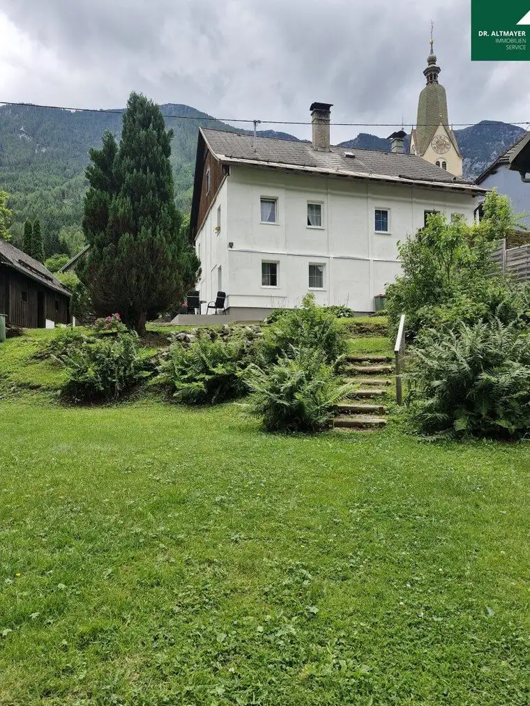 vollsaniertes ehemaliges Bauernhaus im Ortszentrum Bad Bleiberg