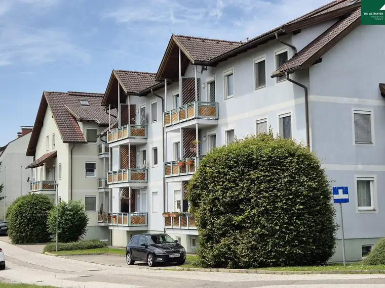 2 Anleger-Bestandswohnungen in Bestlage Feldkichen