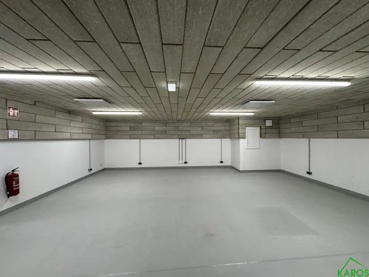 Erstbezug: Vielseitig nutzbare Lagerfläche mit 85,52 m² auf der Hernalser Hauptstraße
