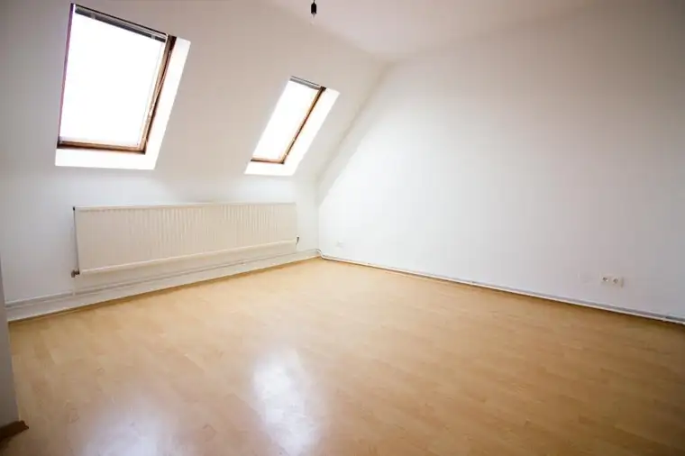 Dachgeschoss-Wohnung mit traumhaftem Ausblick