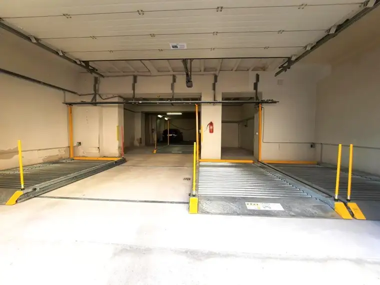 Motorrad/Moped Stellplätze in Ihrer Nähe