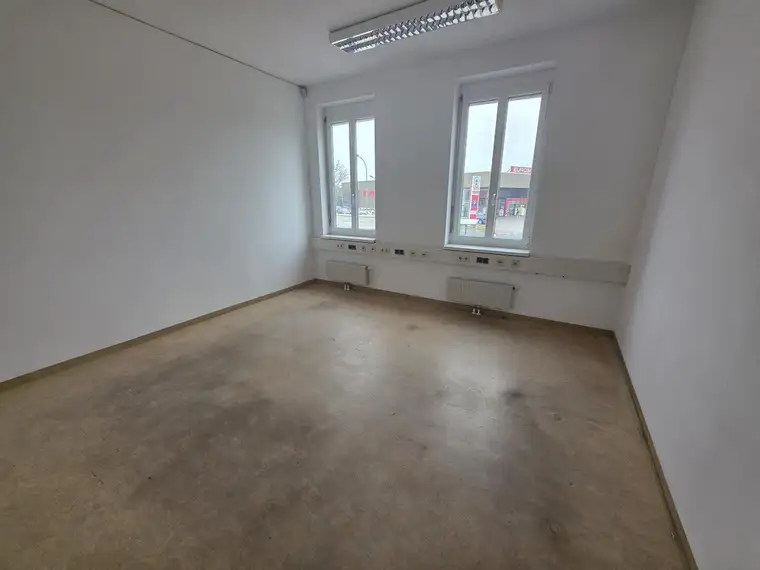 Büroflächen Nähe Westautobahn