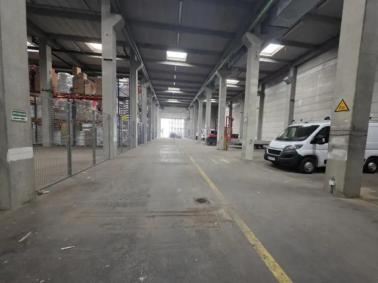 Flexible Lagerfläche - INZERSDORF